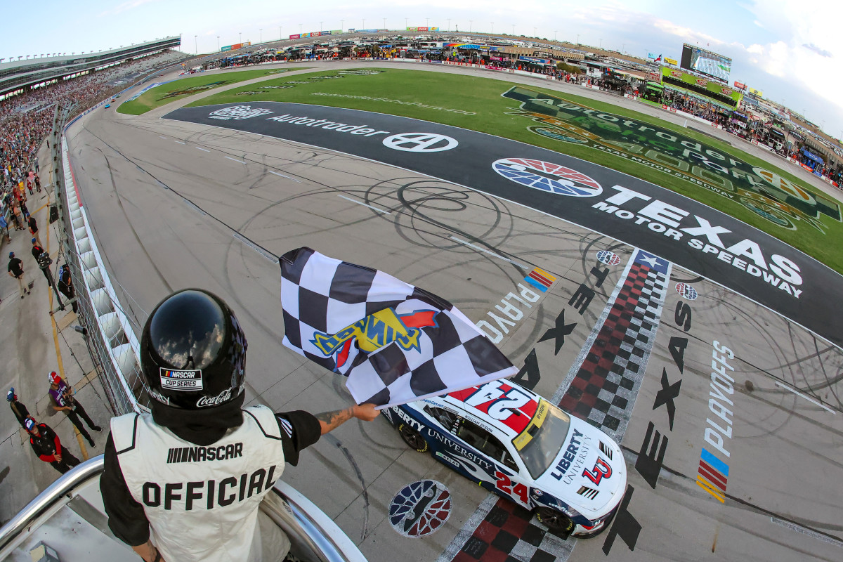 William Byron takes the checkered flag to win Sunday's Autotrader EchoPark Automotive 400 at Texas Motor Speedway. (Photo by Jonathan Bachman/Getty Images)